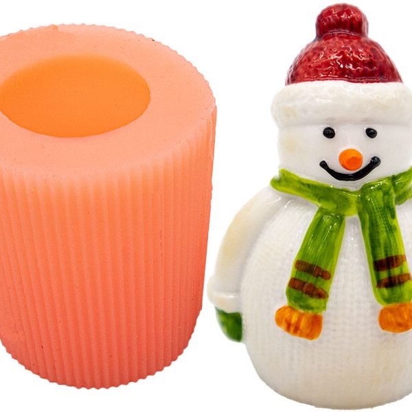 Sevimli Kardan Adam Silikon Mum Kalıbı M-285