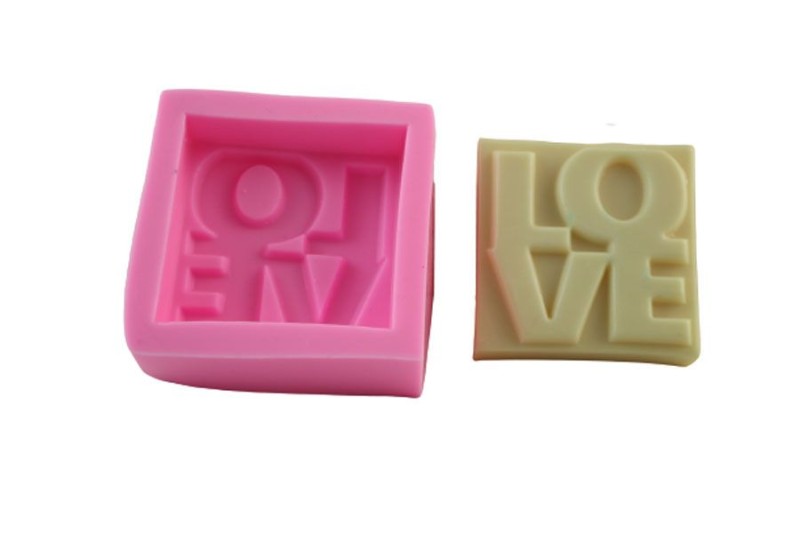 Love Yazılı Silikon Kalıp PANO-45